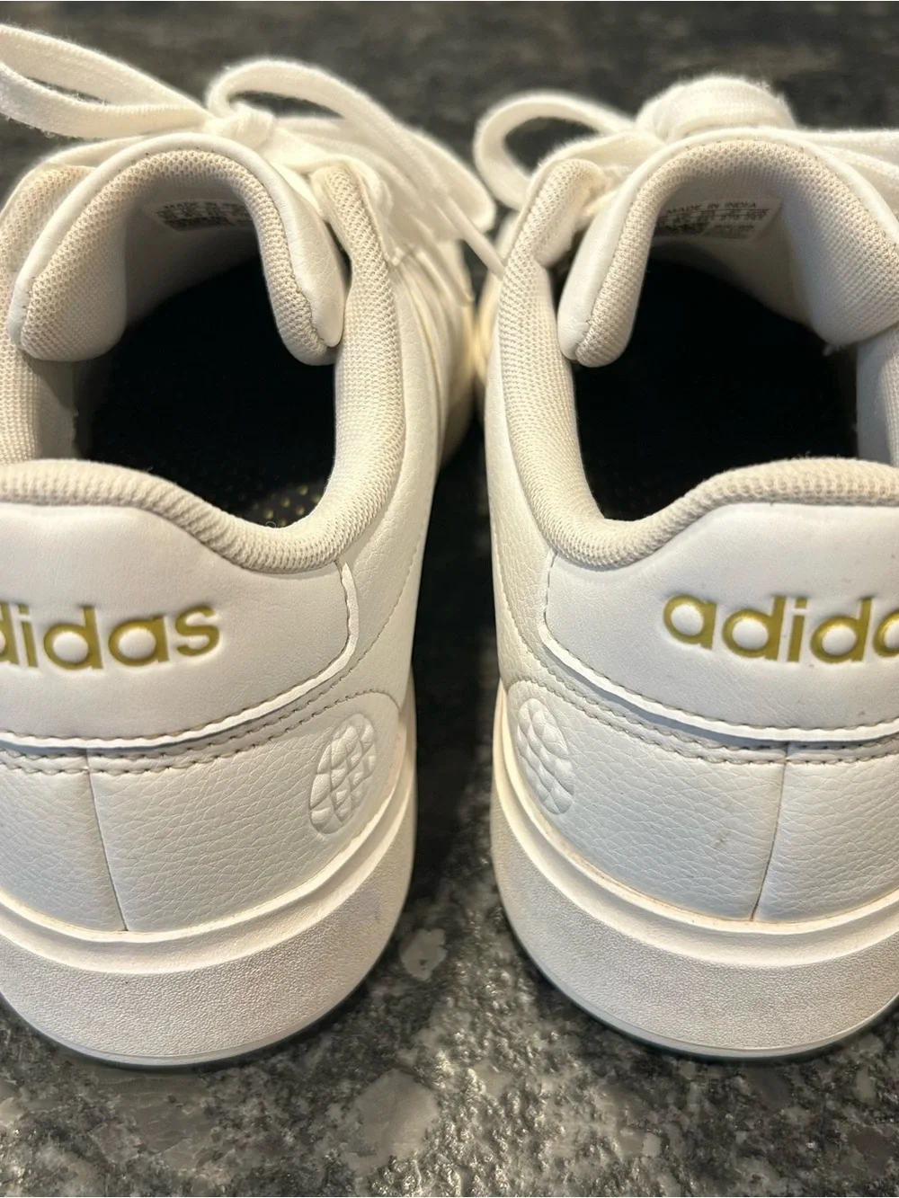Adidas Grand Court White Sneaker Tongue Label Yellow Lining Women Size 10 (164)